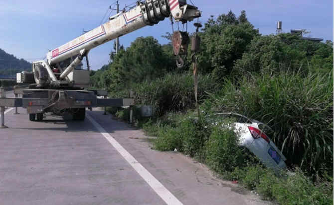 江岸区重载吊车救援